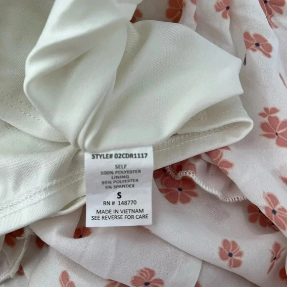 Sienna Sky mini Floral Dress - Picture 6 of 6